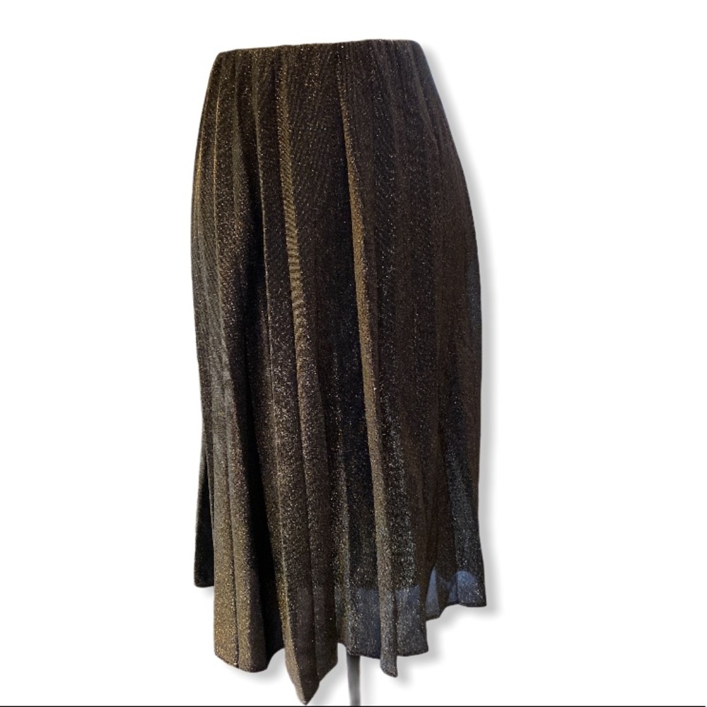 Worthington silver &black pleated skirt